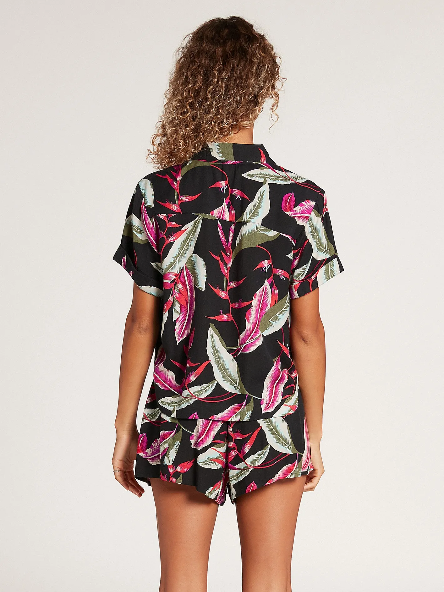 Can't Be Tamed Collared Short Sleeve Shirt - Black Combo