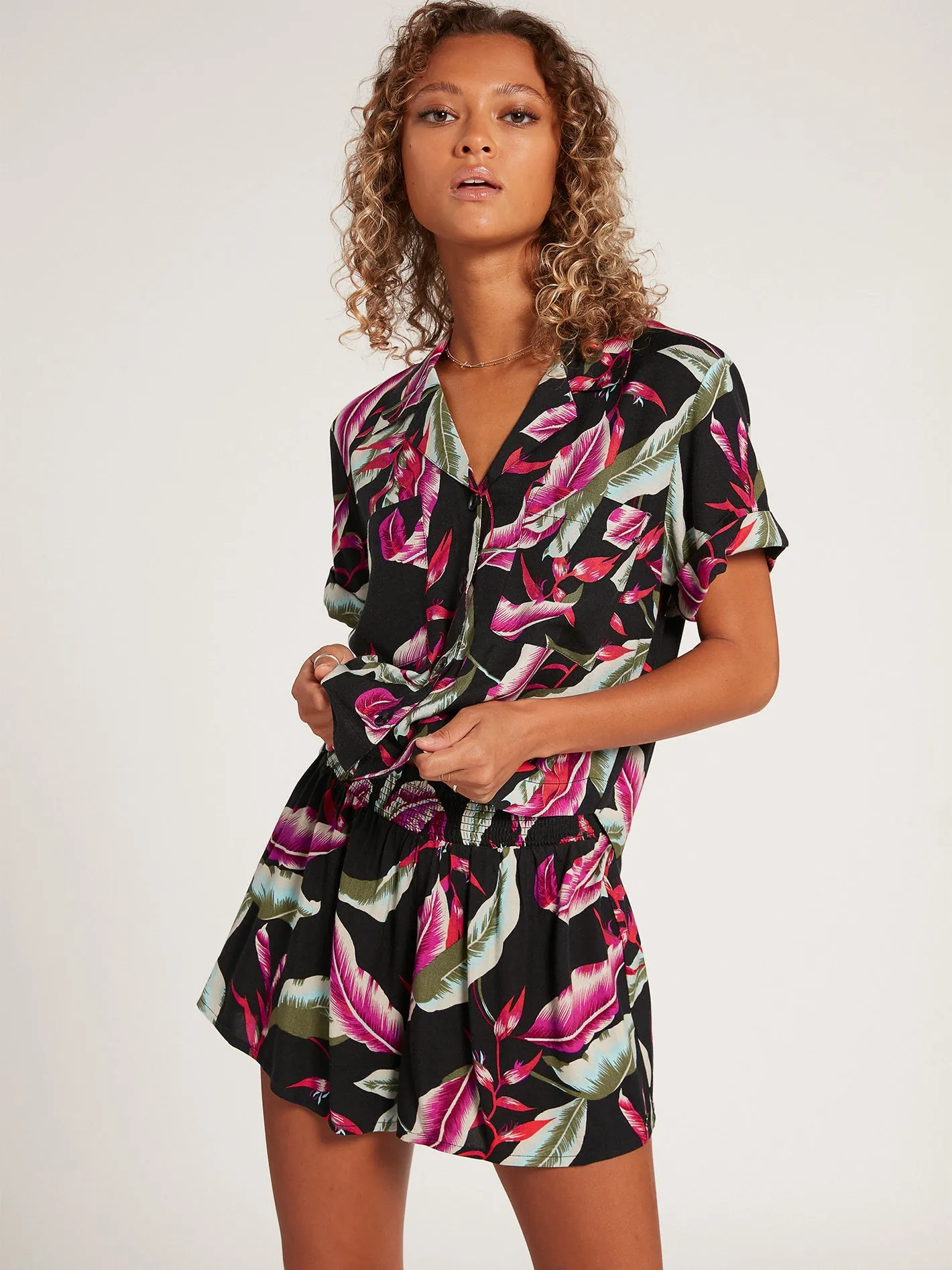 Can't Be Tamed Collared Short Sleeve Shirt - Black Combo