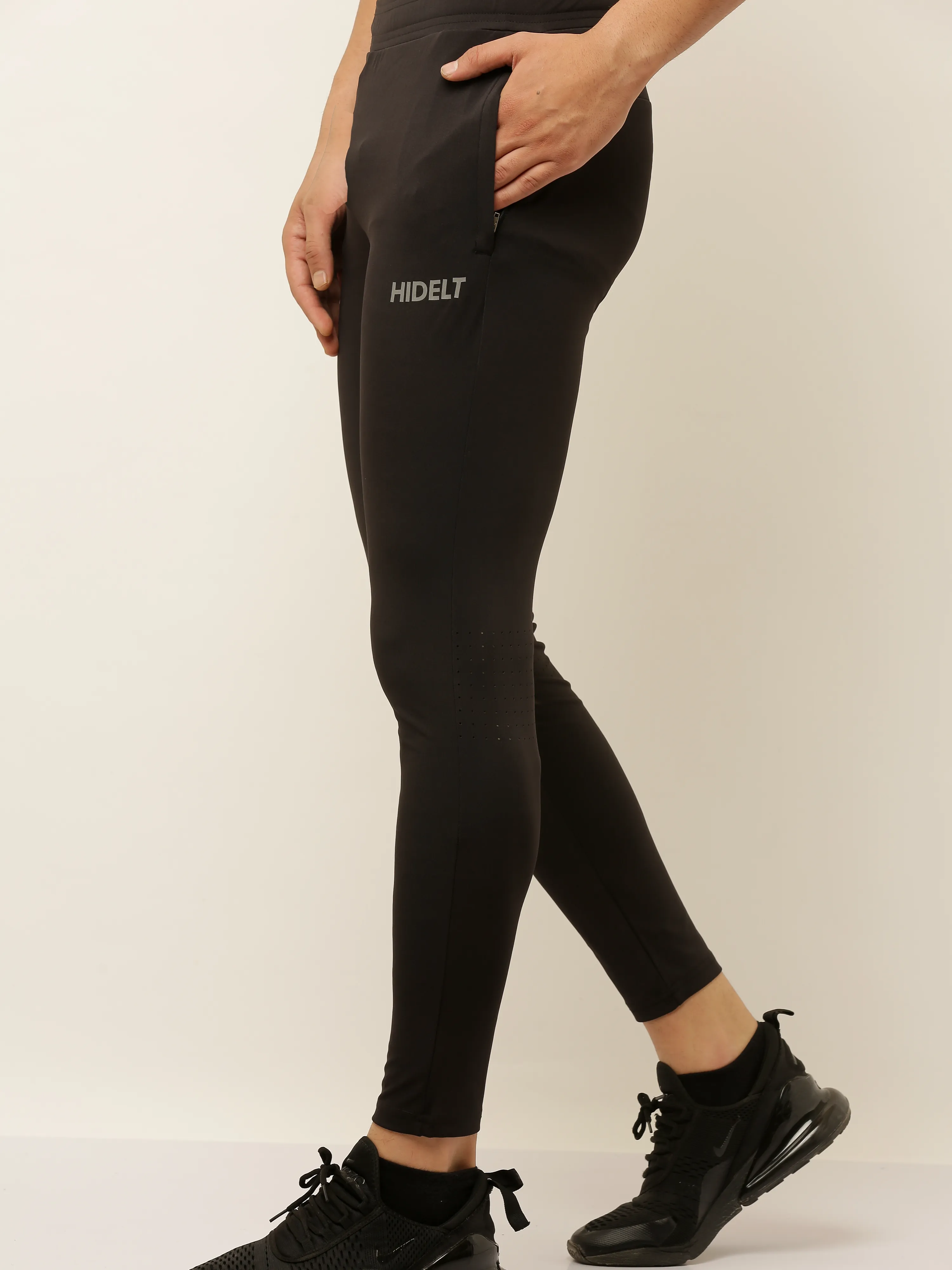 Men's Gym Wear ankle fit Track pants Black