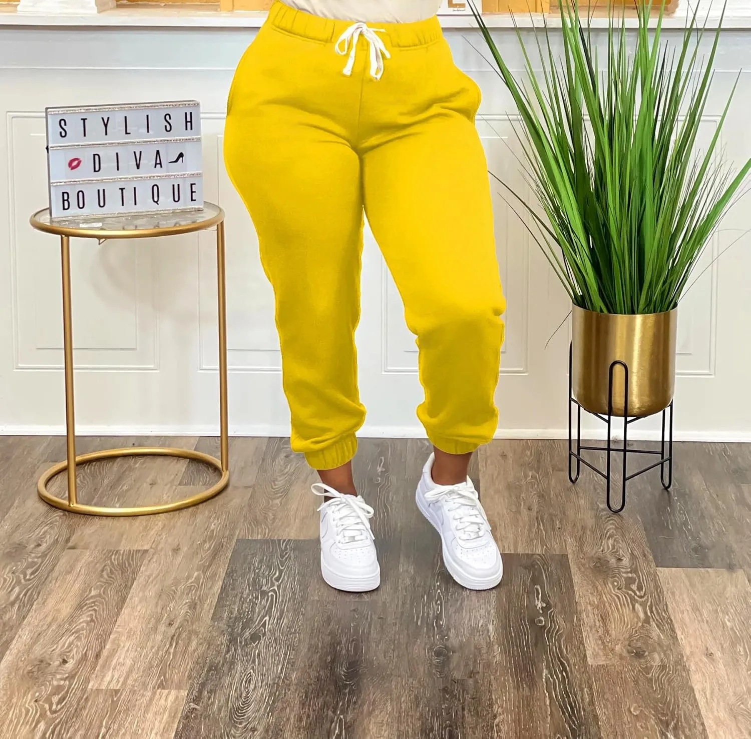 Women's Plus Size Casual Sweatpants Drawstring Jogger Pants Tight Track Pants with Pockets