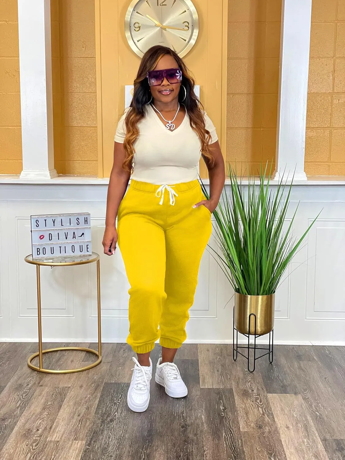 Women's Plus Size Casual Sweatpants Drawstring Jogger Pants Tight Track Pants with Pockets