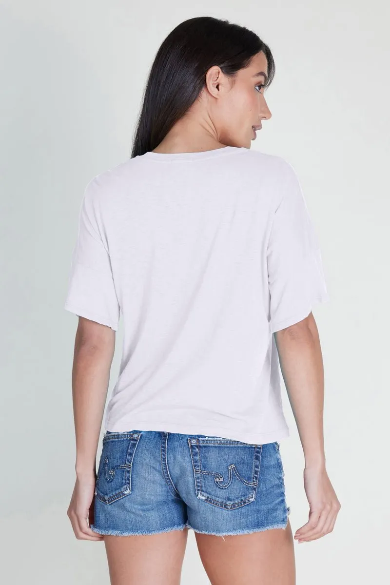 ZETA V NECK TEE